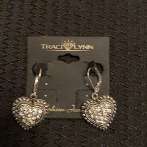 New Traci lynn pierced earrings